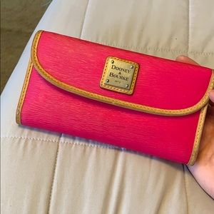 Dooney and Bourke hot pink wallet